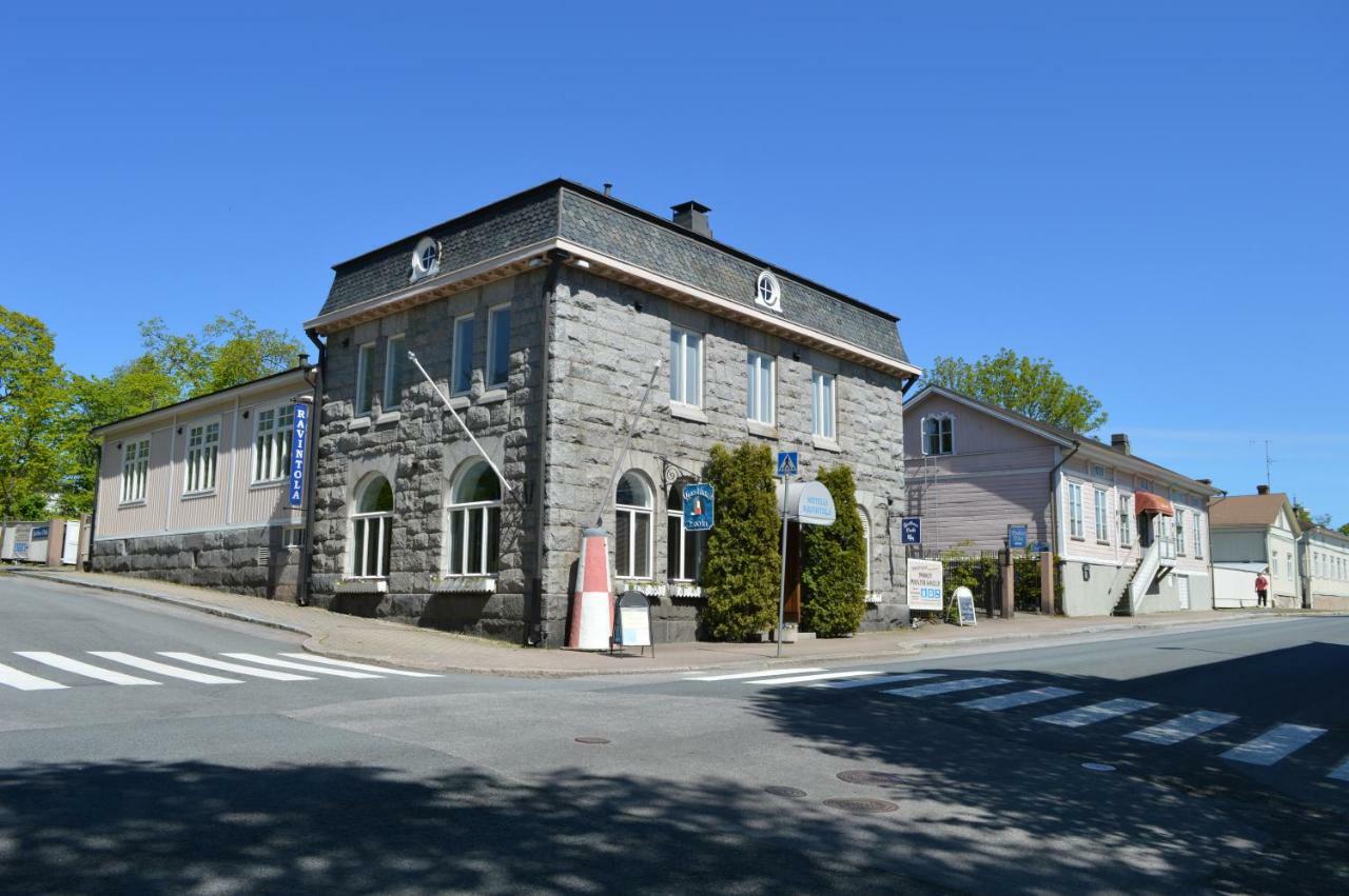 Gasthaus Pooki Hotel Uusikaupunki Buitenkant foto